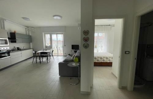 Incantevole appartamento nel centro di Varazze - Foto 2