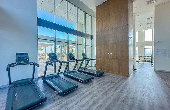 Cozy Convenient 1BR Haven in Al Jaddaf - Photo 17