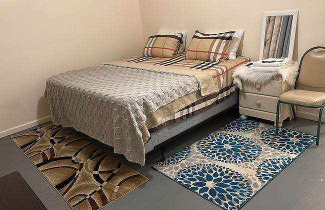 ROOM D 6 MINS EWR AIRPORT CLOSE TO NY - Foto 9