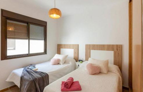 Lovely Apartment In Itrabo With Swimming Pool - Foto 17