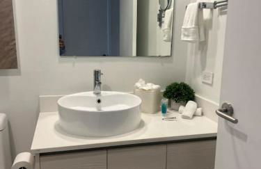 Studio BeachWalk, Ocean Breeze & 2 Full Beds - Foto 16