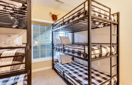 Relaxing Lincoln Condo with Fireplace and Shuttle - Foto 19