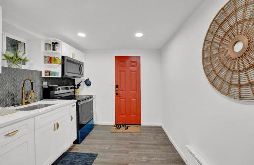 Cozy Garden 1Bed Apt, Lincoln Park - Foto 1