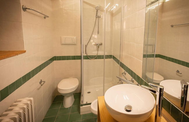 Villa in Tuscany With Pool & Panoramic Views - Photo 15