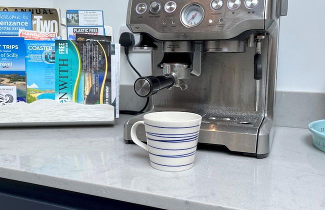 The Vicarage Newlyn 1 Bed River View Parking - Foto 15