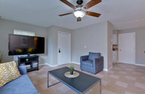 Ybor Casita! 3-Bedrooms Steps away from Centro Ybor! - Photo 8