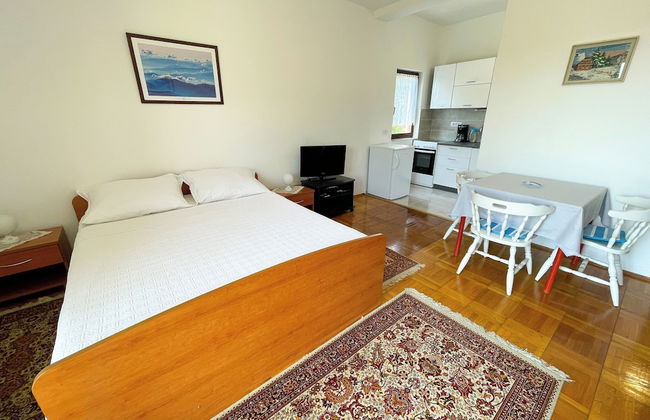 Studio apartment Šarić 2 - Foto 2