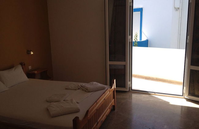 Sea View And Mountain View Apartment For 4 People - Photo 7