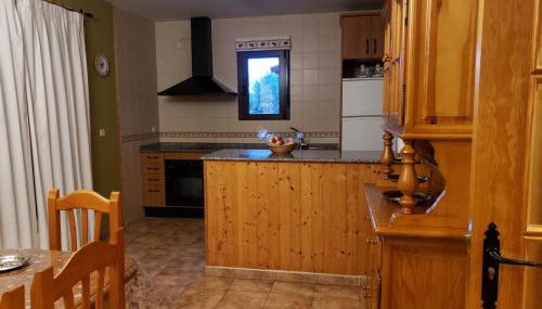 Los Guijos - Photo 4