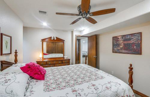 2 Mi to Main Street Family Home in Winfield! - Foto 27