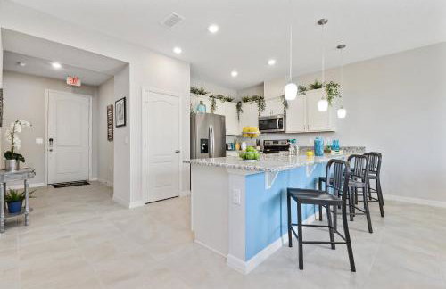 Amazing 4 Bedroom Close to Disney Compass Bay Resort 5161 - Foto 11