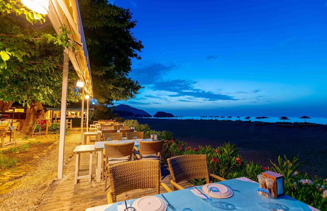 Etenna Beach Bungalows - Foto 61