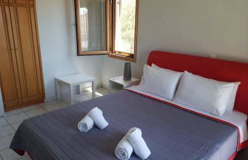 Cave Apartments - Photo 13