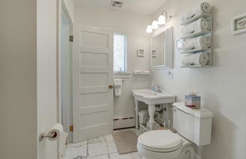 1 Mi to Beach! Family Gloucester Gem with Yard - Foto 14