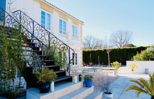 La villa du Bau Reddoun ,piscine ,jardin , jolie vue sur Callian, calme et serenite - Foto 8