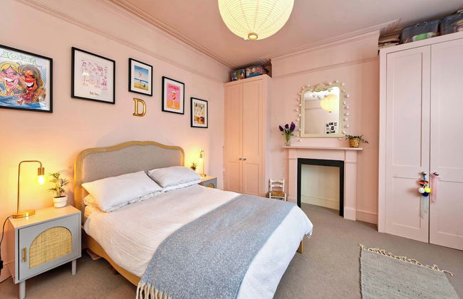 4 Bedroom House, Barnes - Foto 22