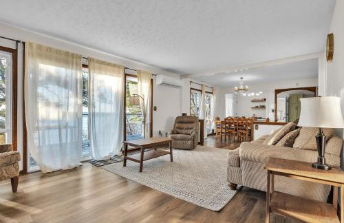 Lakefront Escape on Lake Hudson cabin - Foto 8