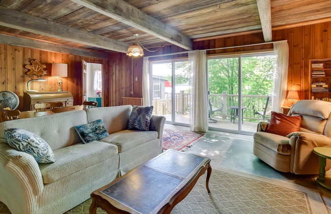 Cozy Cohocton Cottage with Private Beach and Deck! - Foto 11