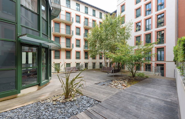 ResidHotel Toulouse Centre - Photo 1