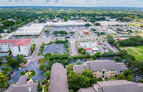 o BEAUTIFUL CONDO MINUTES FROM GORGEOUS CLEARWATER BEACHES o - Foto 28