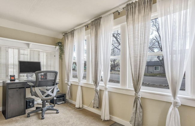 2BR Central Location Big Backyard & Dog Friendly! - Photo 28