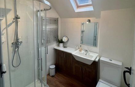 Charming 2 bed cottage - Foto 14