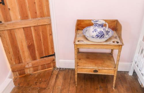 Bute Cottage - Photo 38