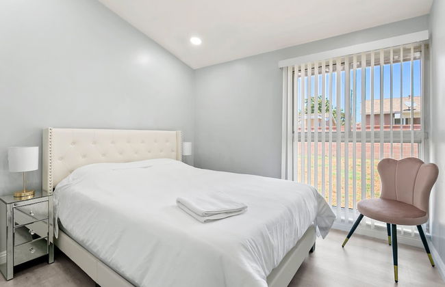 Beautiful 4BR Home Nr Disneyland - Foto 8