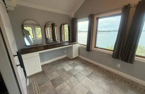 The Overlook on Douglas Lake -Waterfront Luxury - Photo 41