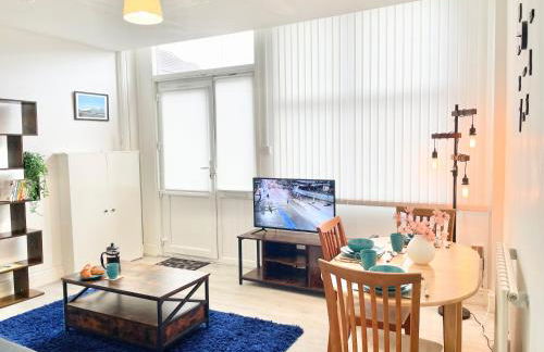 Cosy Prenton home near Tranmere Club and Liverpool - Foto 13