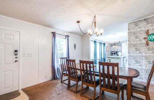 5 Mi to Homosassa Springs Park Home with Yard! - Foto 7