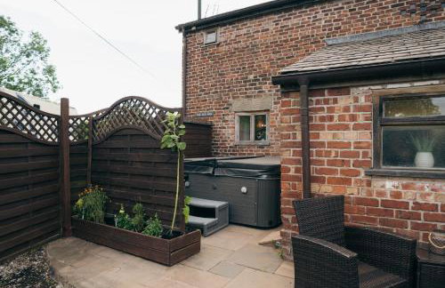 The Old Mill at Barnacre - Cosy cottage with private hot tub & pool access - Foto 22