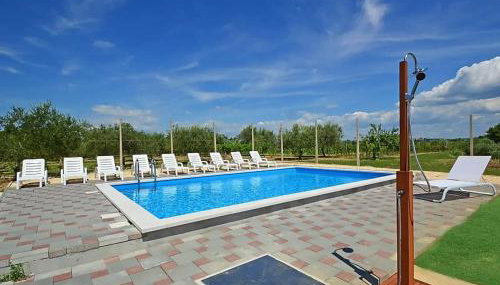 Family villa in Buje with pool and sea view - Foto 2