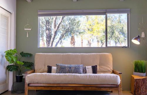 Pool and Mtn View! Designer Borrego Springs Hideaway - Foto 13