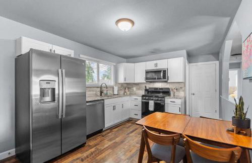 3 Bedroom House with Firepit St. Peters, MO - Foto 16