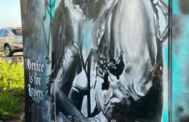 Chic Venice Beach Bungalow Steps from the Canals & Beach - Foto 36