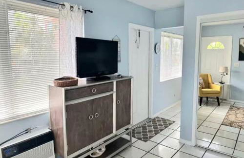 BEACH Zen Oasis-walk 2 beaches - Photo 25