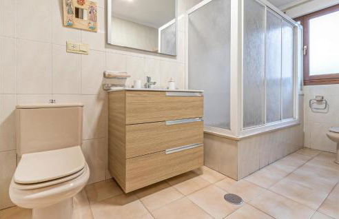 Stunning Apartment In Gijón With Wifi - Foto 20