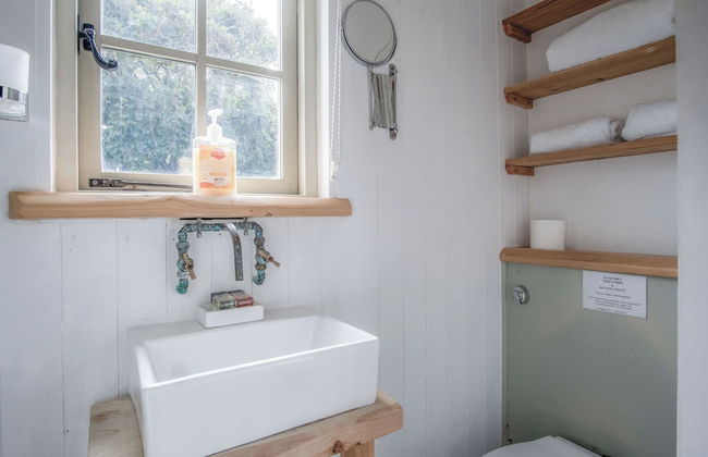 Haven View - 1 Bed Shepherds Hut - St Ishmael's - Foto 18