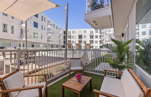 Modern 2BR Poolside Patio Suite in North Austin - Foto 40