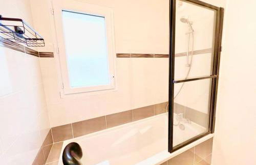 L'atelier Chic - Wifi fibre - Parking privée - Balcon - NETFLIX - Photo 29