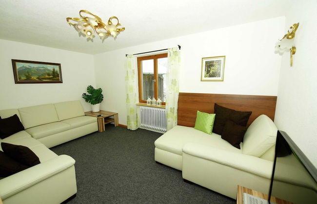 Spacious Holiday Home in Kappl With Terrace - Foto 16