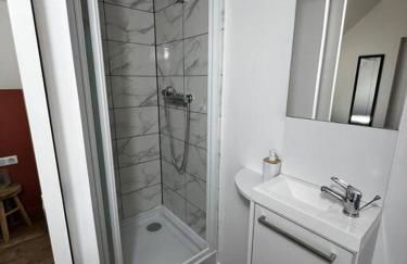 La maison des voyageurs avec grand parking privé -calme et sérénité - Foto 11