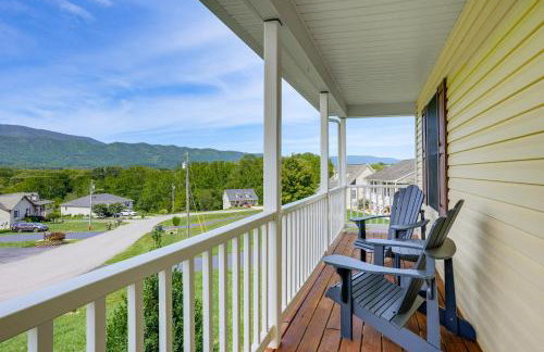 Charming Shenandoah Retreat with Deck! - Foto 2