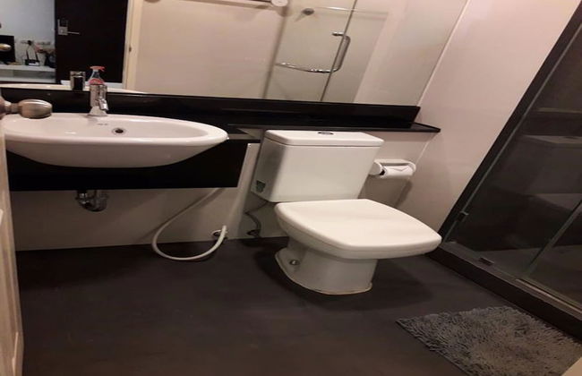 Chateau In Town By Renvio - Photo 19