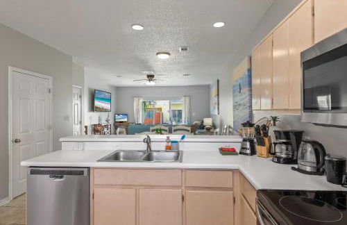 Beach House 5min walk to beach, pool, close to shops and activities - Foto 11