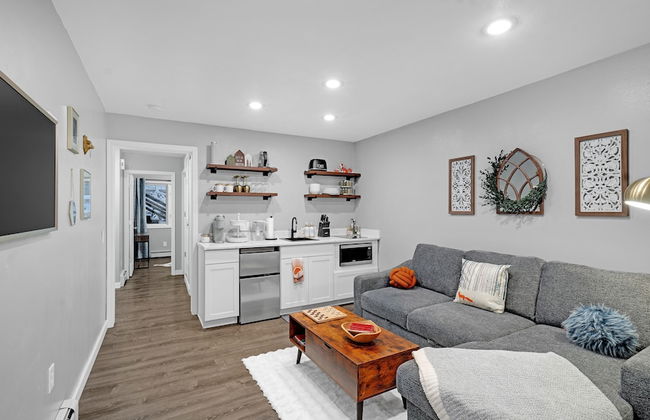 Fairbanks Fox Den 2 Bedroom Townhouse - Photo 1