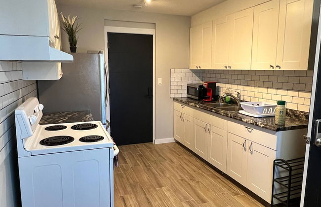 One Bedroom Condo Near Whyte Ave - Photo 14