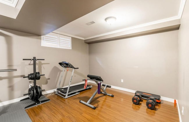 Luxury 3BR 2 5BA Townhome Private HOT TUB GYM BBQ Sauna - Foto 13