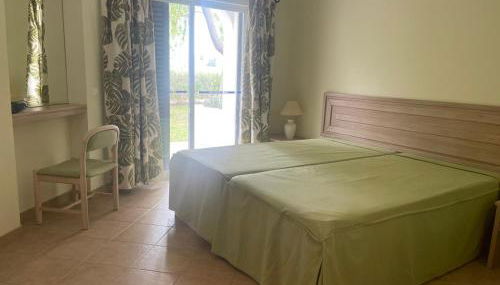 Lovely 2 Bedroom Home inside a Resort in Albufeira - Foto 3